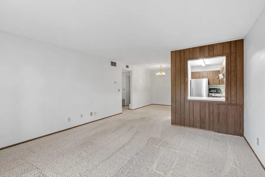 4120 Parklawn Avenue #220, Edina, MN 55435 - #3