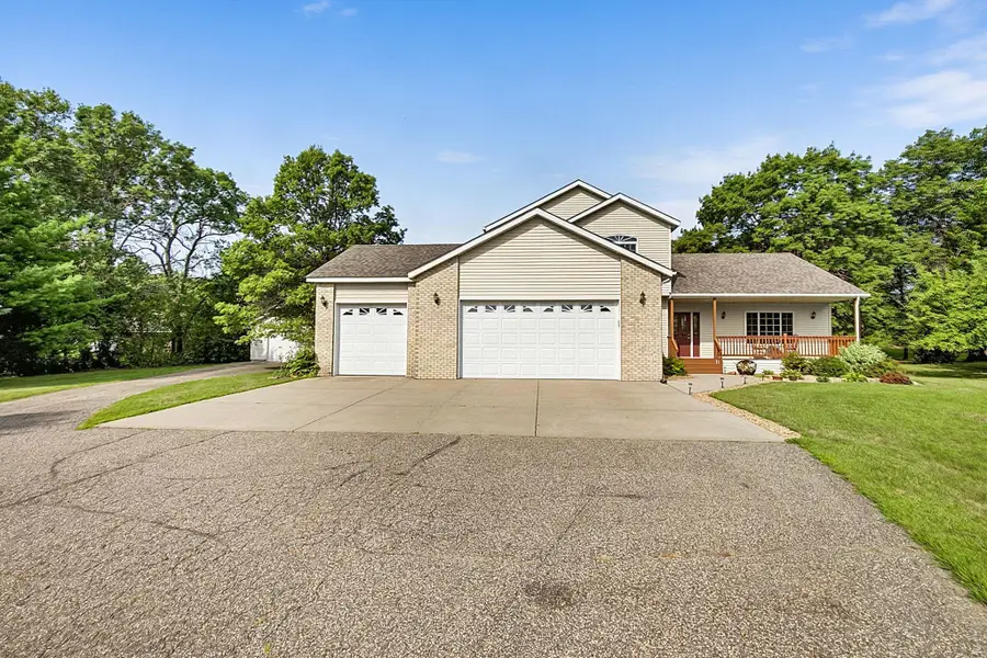 1185 24th Avenue Ne, Sauk Rapids, MN 56379 - #3