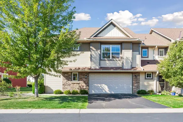 9868 5th Street Lane N, Lake Elmo, MN 55042