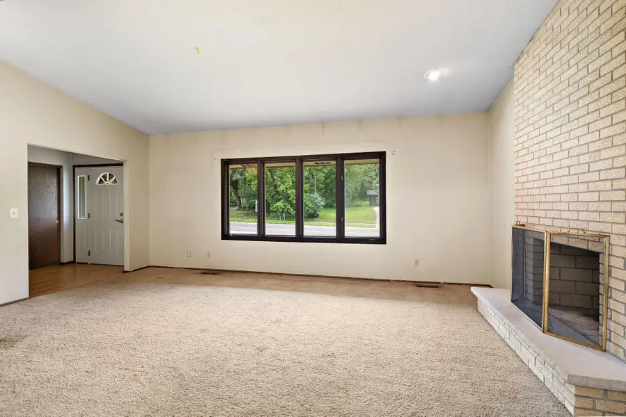 12629 Parkwood Drive, Burnsville, MN 55337 - #2