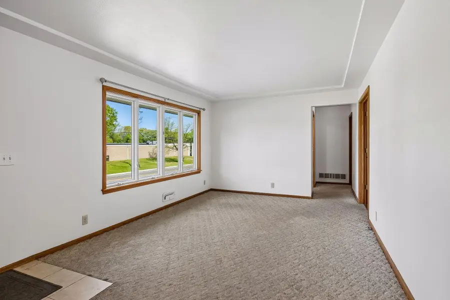 3032 Louisiana Avenue N, Crystal, MN 55427 - #3