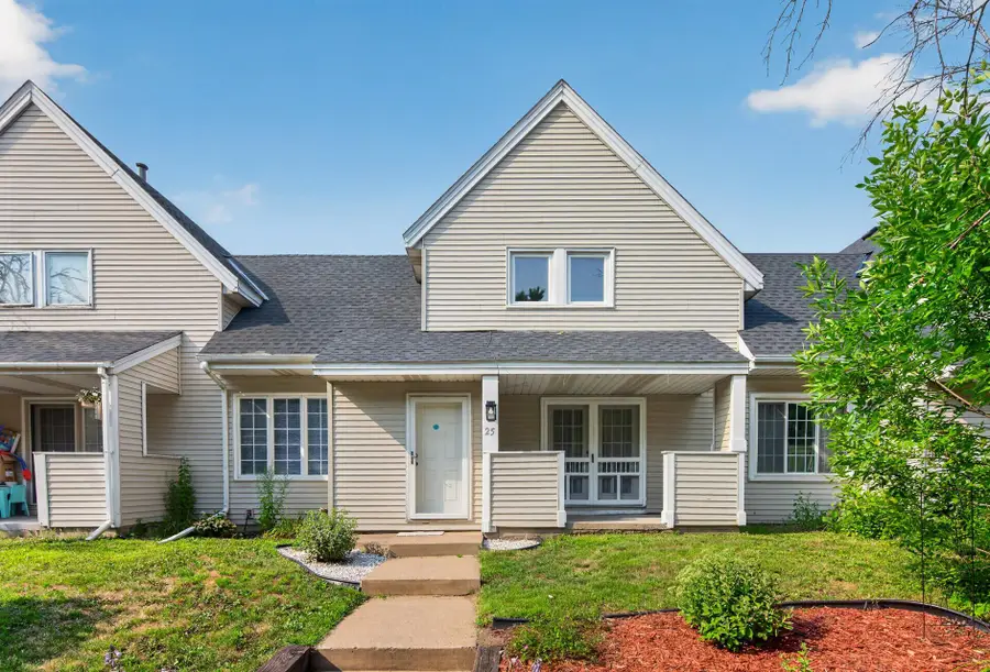 25 Stevens Street E, Saint Paul, MN 55107 - #2