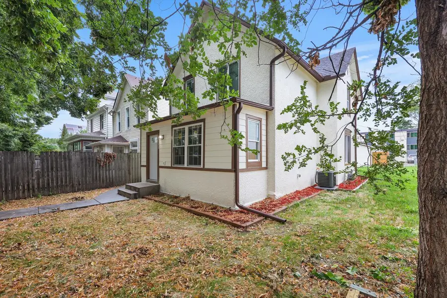 3021 18th Avenue S, Minneapolis, MN 55407 - #2