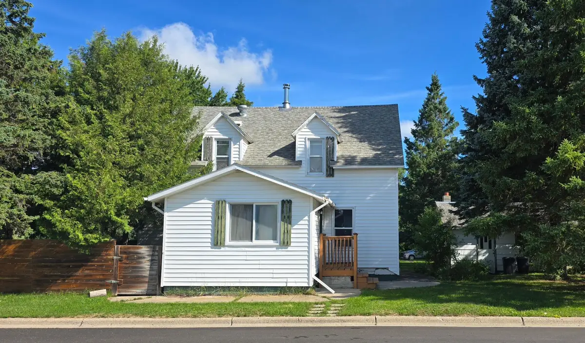 125 4th Avenue Se, Clearbrook, MN 56634 - #1