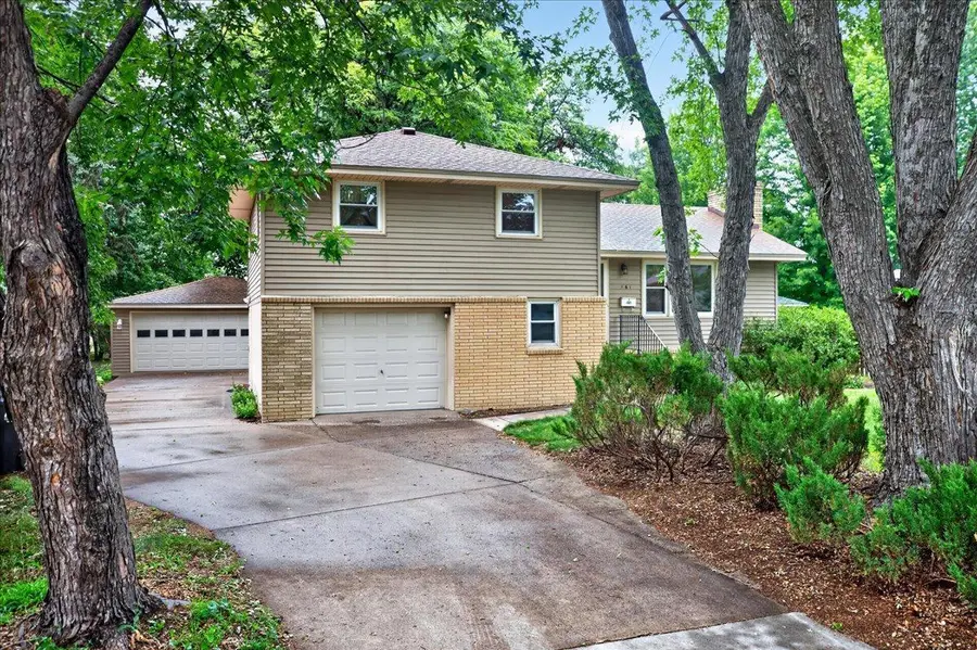 561 54th Avenue Ne, Fridley, MN 55421 - #2