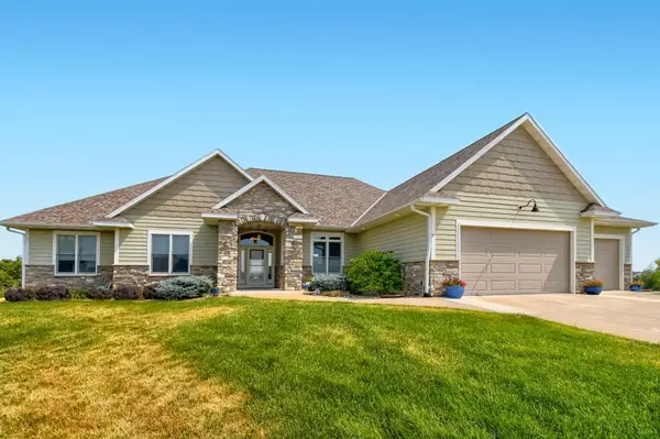 15261 Alpine Court Nw, Ramsey, MN 55303