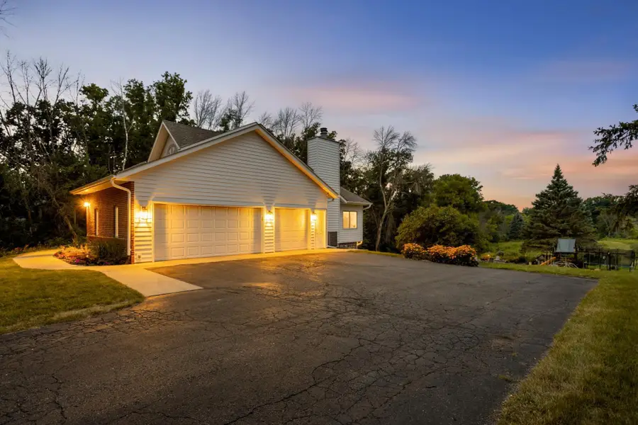 20426 Lynn Drive, Prior Lake, MN 55372 - #3