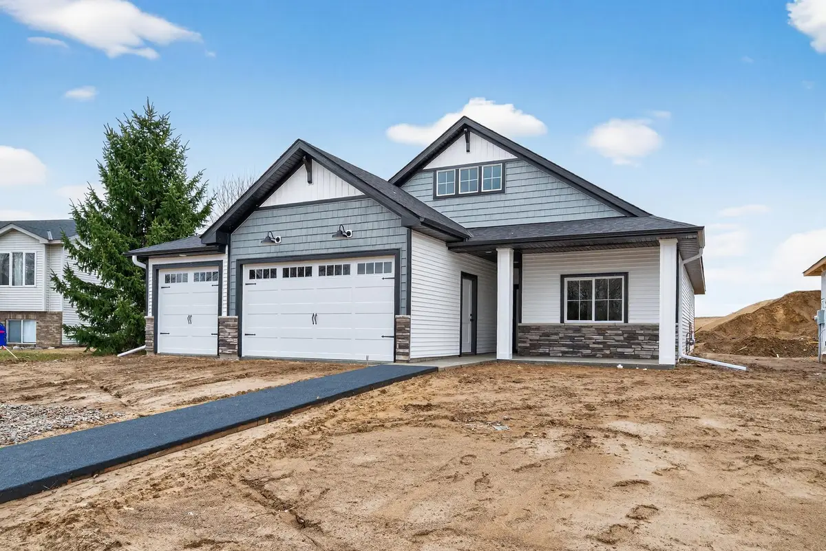 1402 Jefferson Street S, Cambridge, MN 55008 - #1
