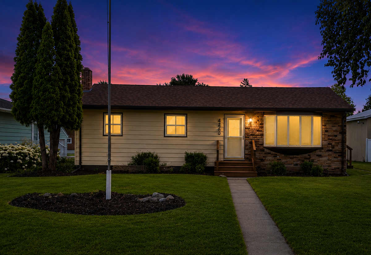 446 Maple Avenue S, Thief River Falls, MN 56701 - #1