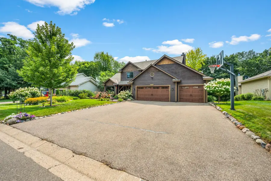 12155 Gantry Lane, Apple Valley, MN 55124 - #3