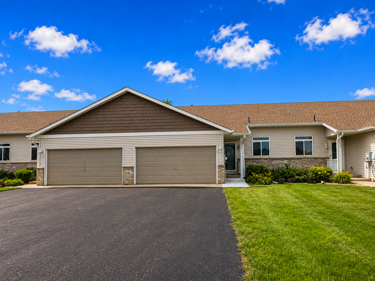 233 Pine Street, Cannon Falls, MN 55009 - #1