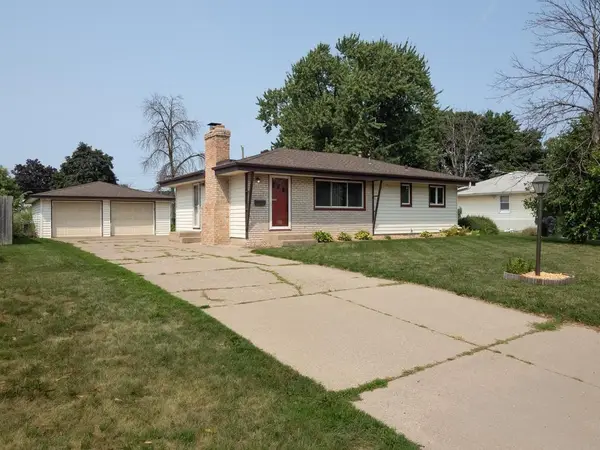 6231 Quail Avenue N, Brooklyn Center, MN 55429