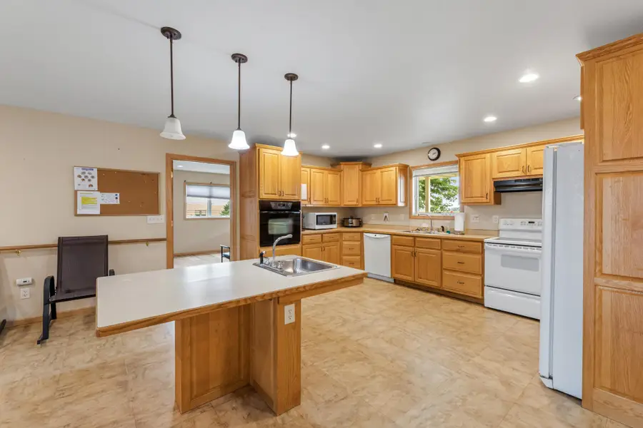 900 Courtney Drive, Caledonia, MN 55921 - #2