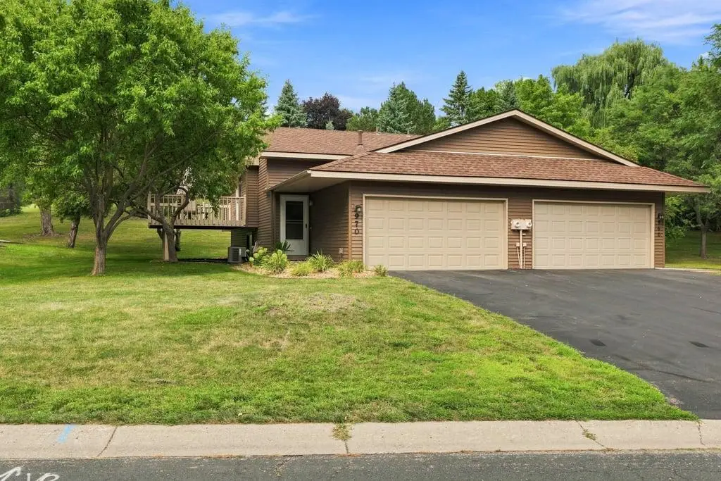 970 Pontiac Lane, Chanhassen, MN 55317 - #1