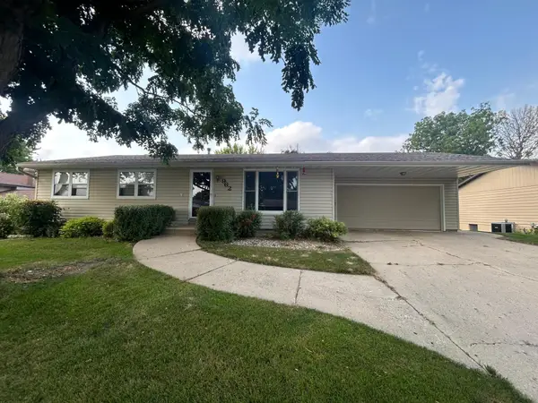 962 Miles Drive, Worthington, MN 56187