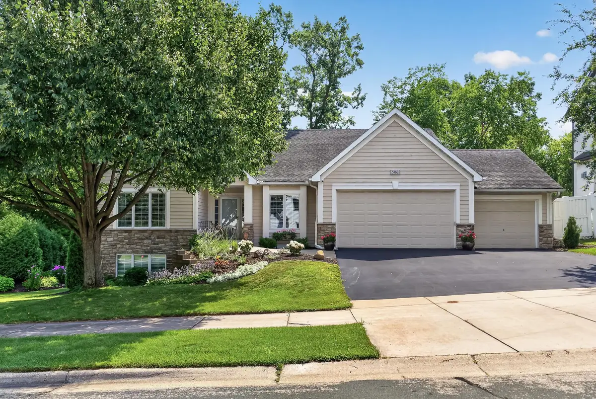 506 Hawthorne Woods Drive, Eagan, MN 55123 - #1