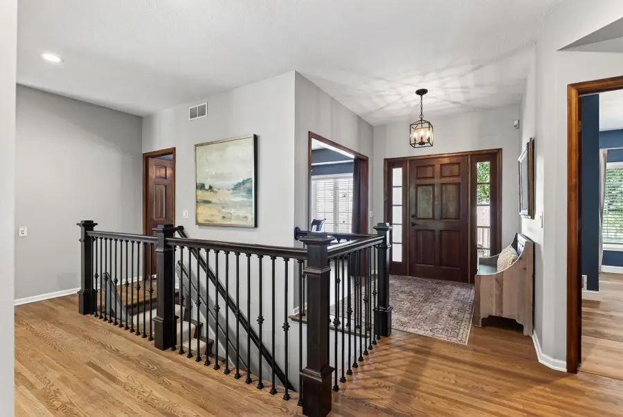 506 Hawthorne Woods Drive, Eagan, MN 55123 - #2
