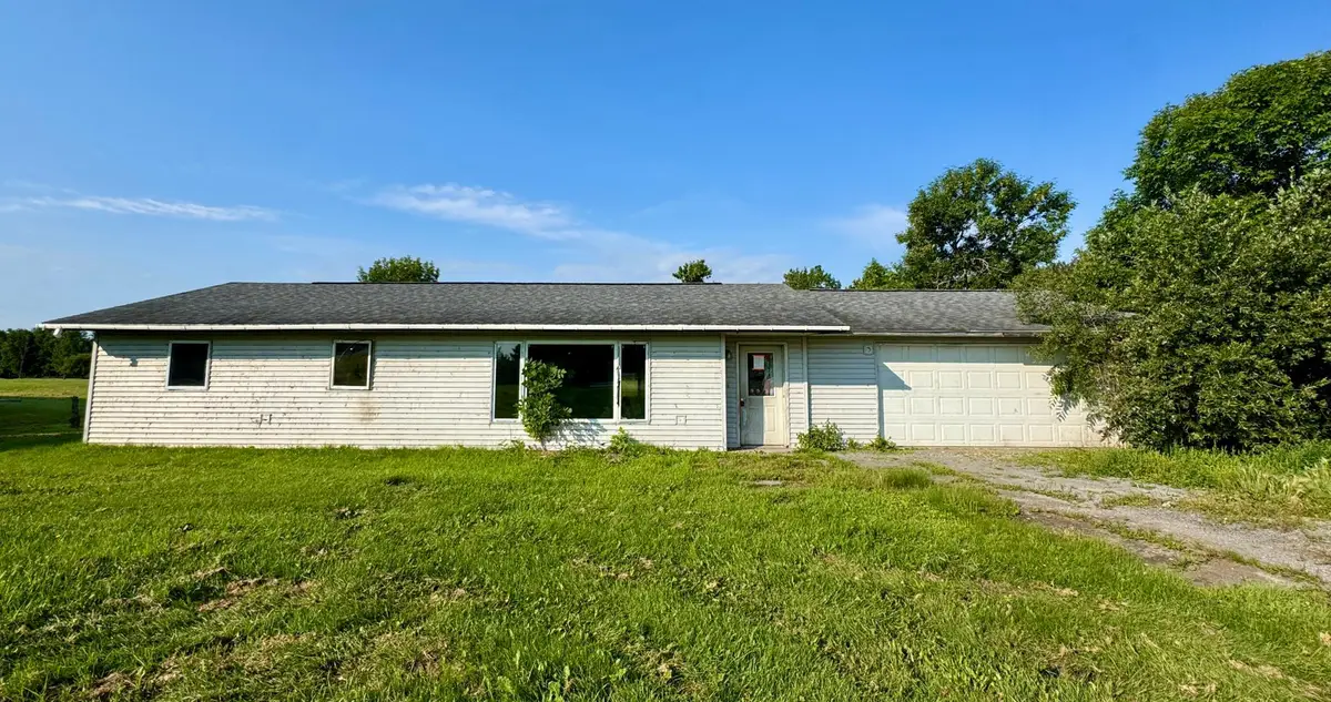 233 Oak Road, Warroad, MN 56763 - #1