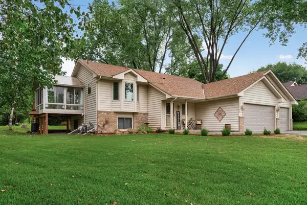 22160 Jude Avenue N, Forest Lake, MN 55025