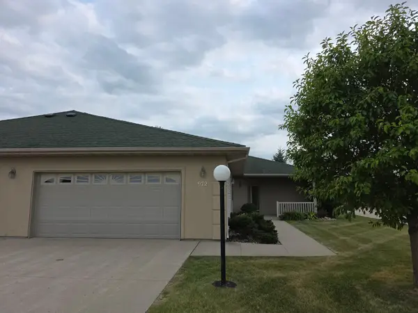 972 33rd Street S, Moorhead, MN 56560