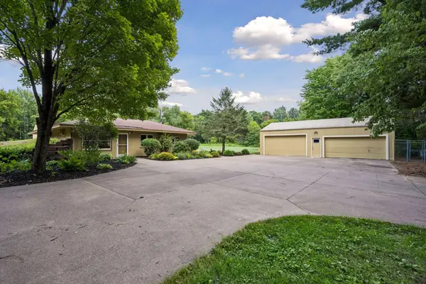 16425 Petersburg Street Ne, Ham Lake, MN 55304