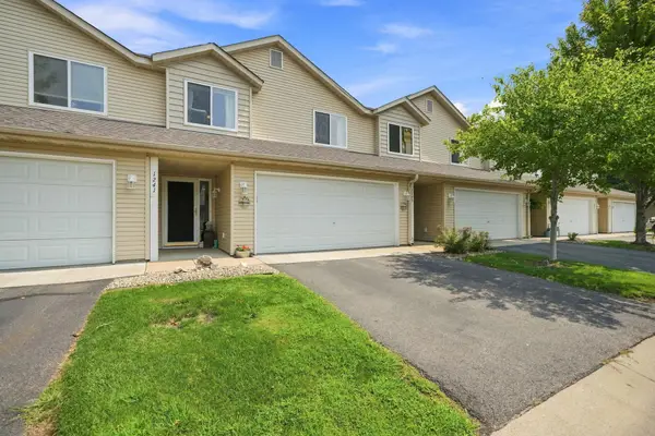 1241 Willow Trail, Farmington, MN 55024