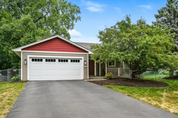 5736 Turtle Lake Road, Shoreview, MN 55126