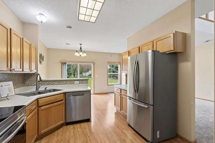 6598 154th Street W #136, Apple Valley, MN 55124 - #3