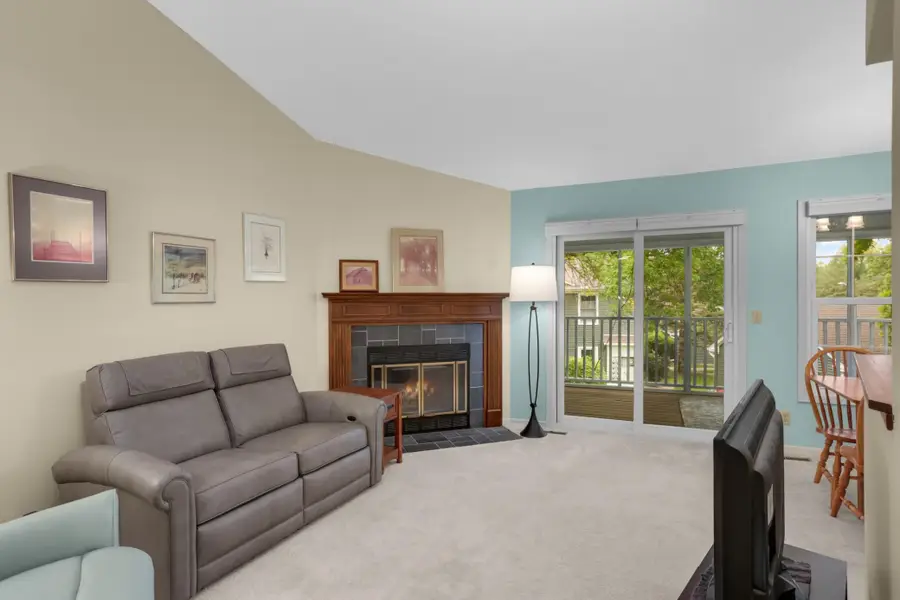 10945 Quebec Avenue S #13, Bloomington, MN 55438 - #3