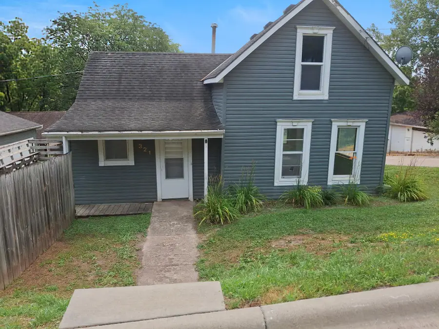 321 3rd Street W, Carver, MN 55315 - #2