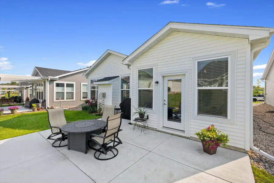 207 Liberty Heights Drive, Chaska, MN 55318 - #3