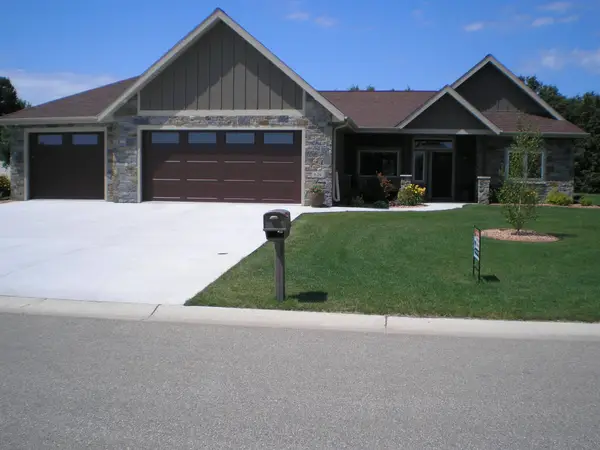 626 Lake Forest Circle, Detroit Lakes, MN 56501