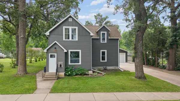 700 2nd Avenue Sw, Hutchinson, MN 55350