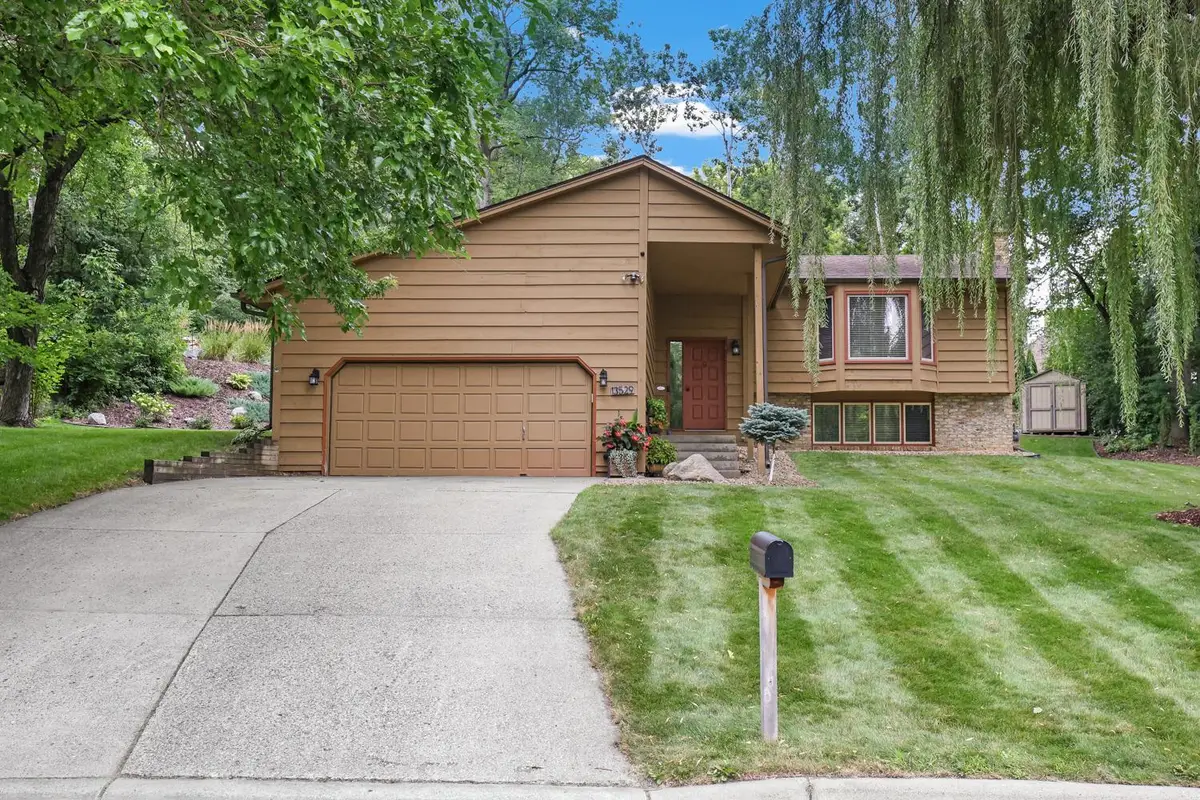 13529 1st Avenue S, Burnsville, MN 55337 - #1