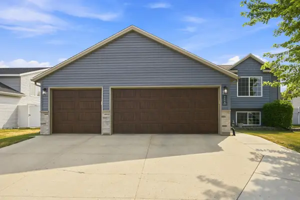 3606 34th Street S, Moorhead, MN 56560