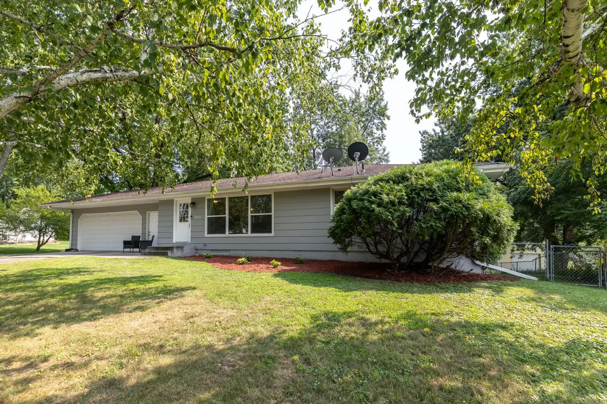 2509 W 140th Street, Burnsville, MN 55337 - #1