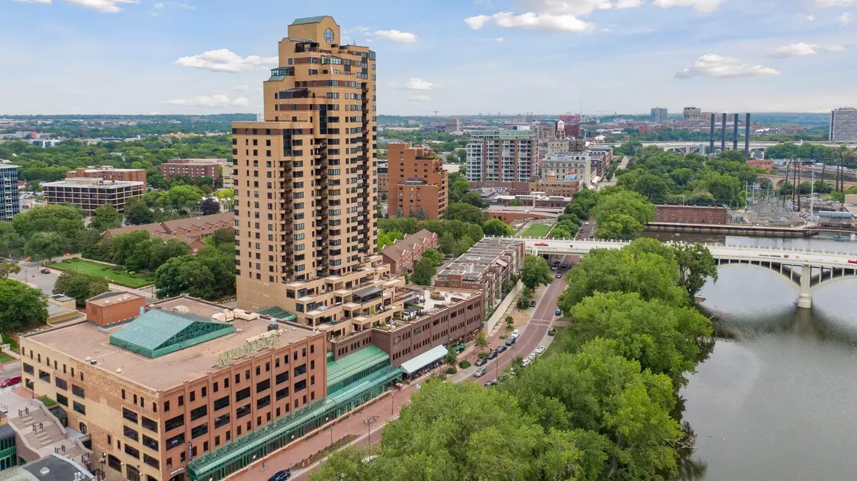 110 Bank Street Se #L2801, Minneapolis, MN 55414 - #1