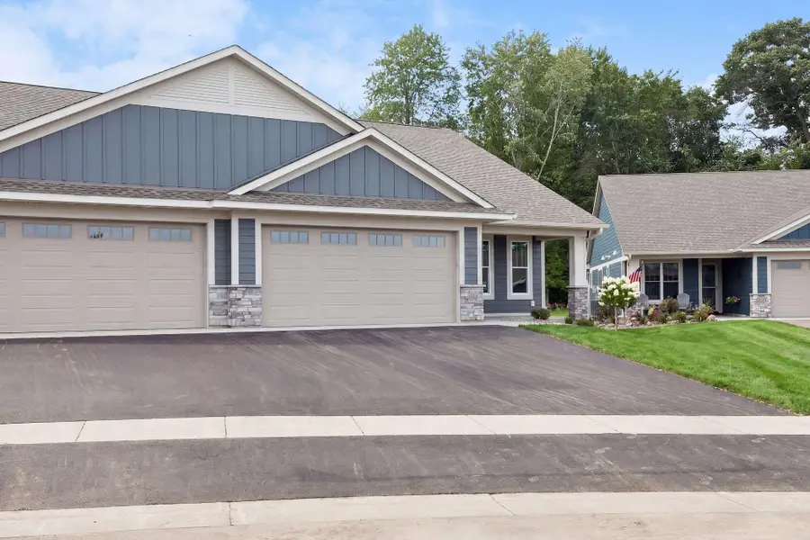2915 Thompson Drive, River Falls, WI 54022 - #2