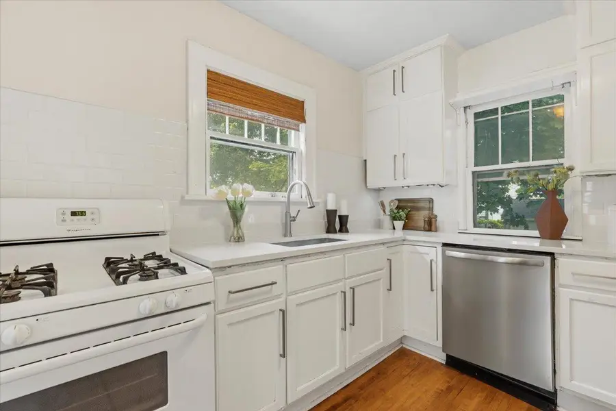 399 Curtice Street E, Saint Paul, MN 55107 - #3
