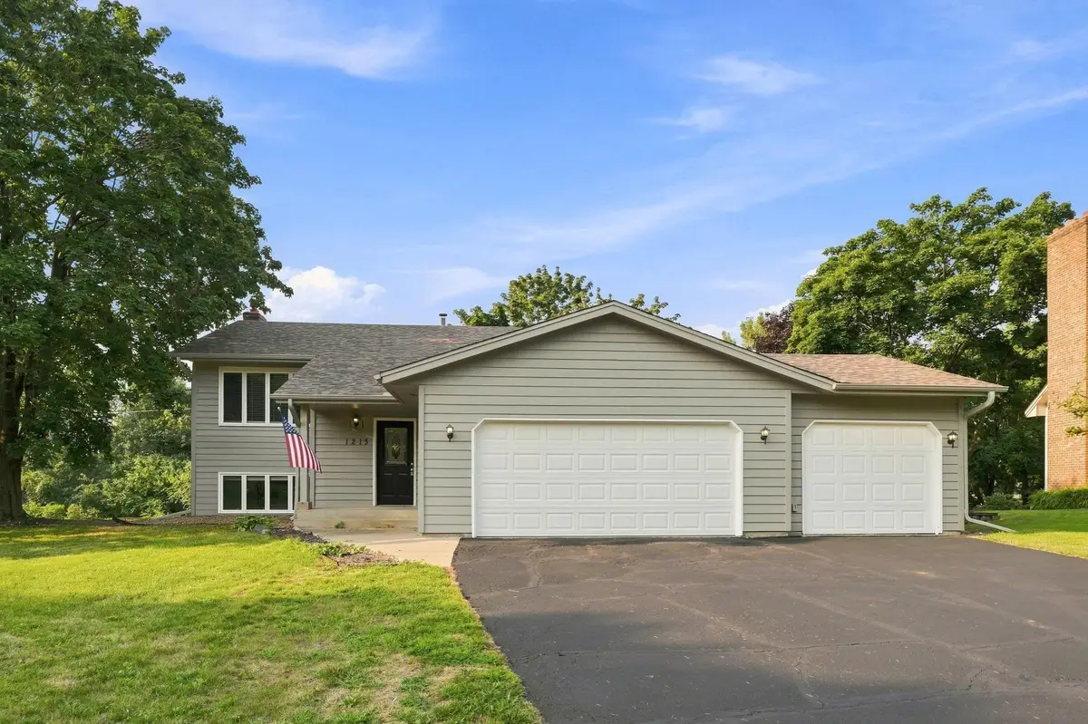 1213 W 158th Street, Burnsville, MN 55306 - #1