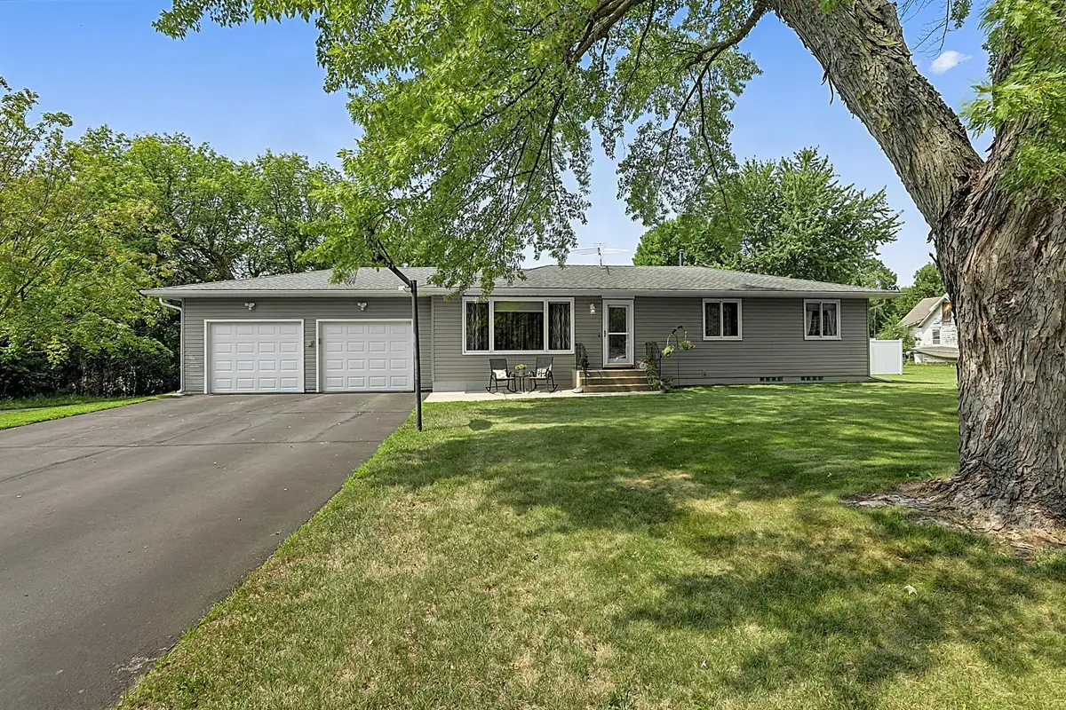 3025 Aadland Avenue Ne, Buffalo, MN 55313 - #1