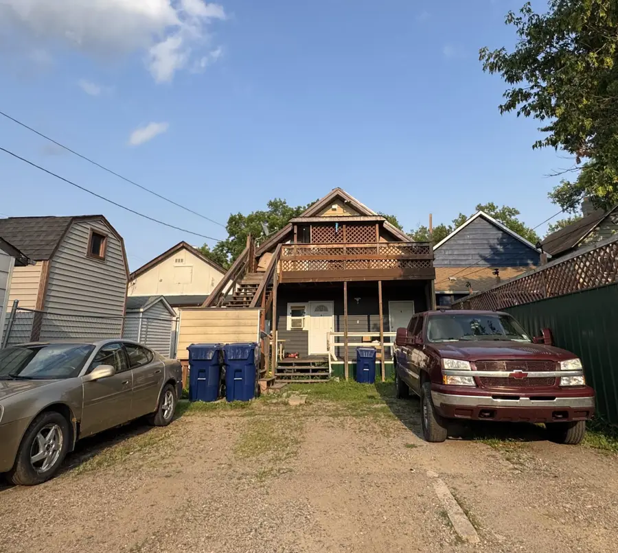 1105 16th Avenue E, Hibbing, MN 55746 - #2