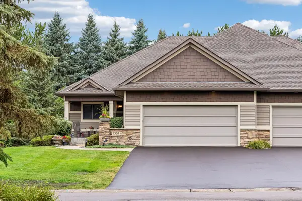 1354 Holly Avenue N, Oakdale, MN 55128