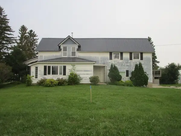 740 E Broadway, Plainview, MN 55964