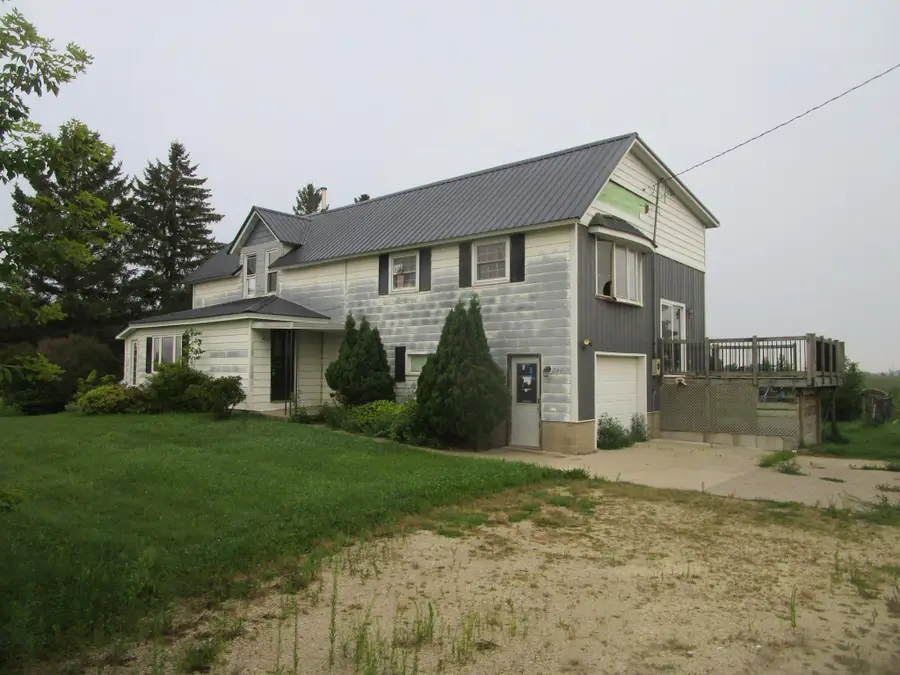 740 E Broadway, Plainview, MN 55964 - #2