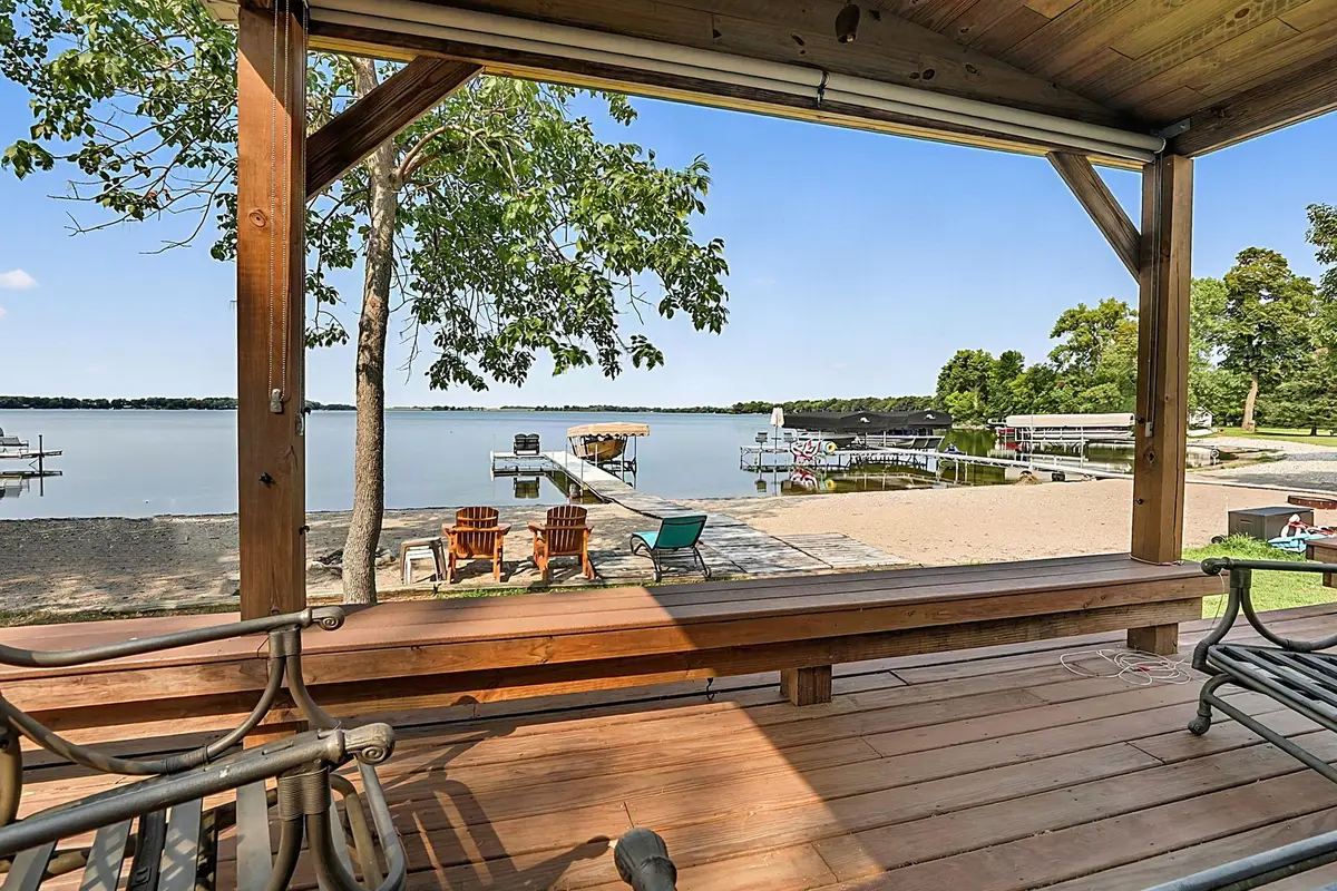 19654 County Road 5 Nw, New London, MN 56273 - #1