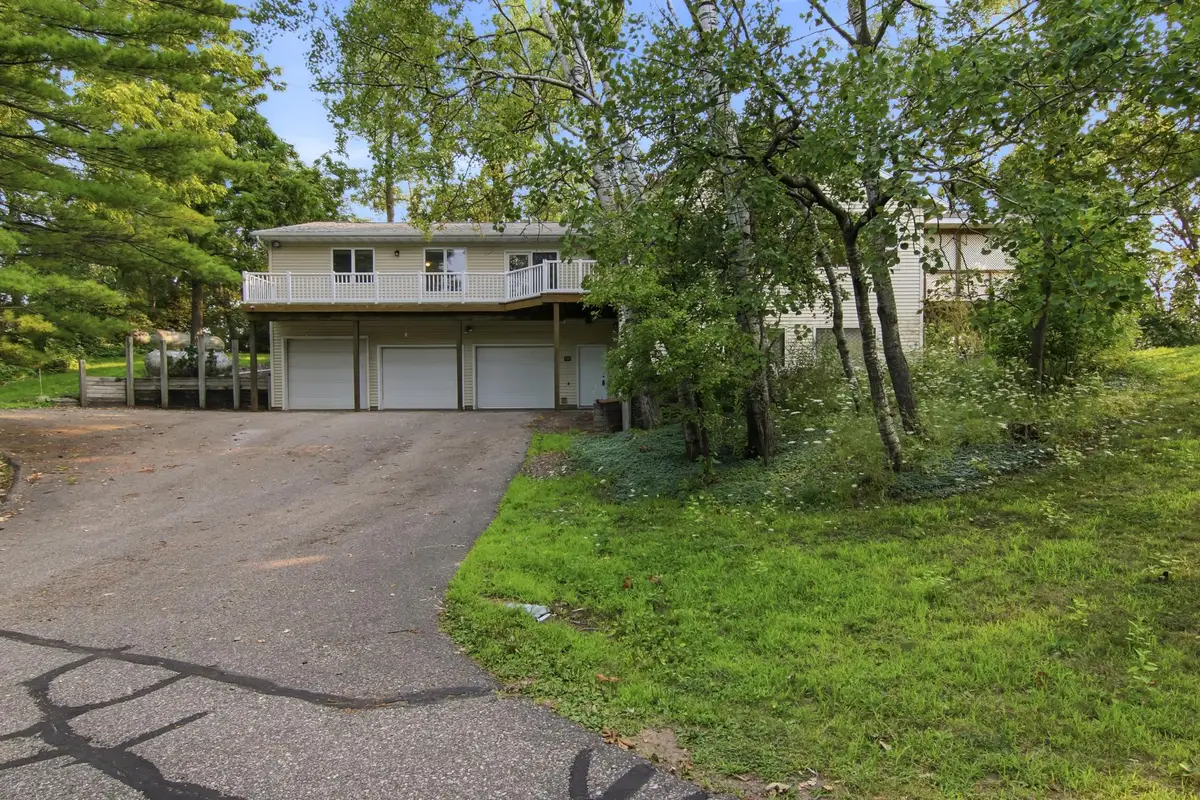390 Skyline Drive, Wabasha, MN 55981 - #1