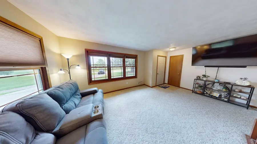 2420 Kenyon Road, Owatonna, MN 55060 - #2