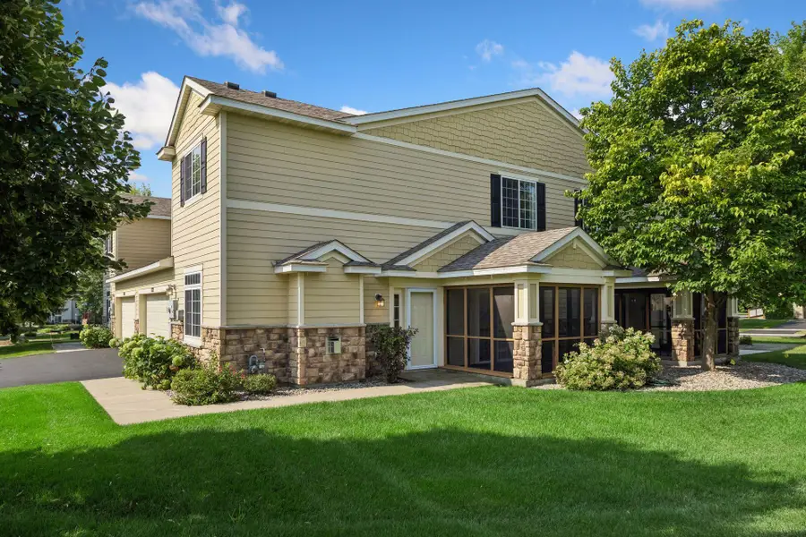 9122 Fox Court, Victoria, MN 55386 - #2