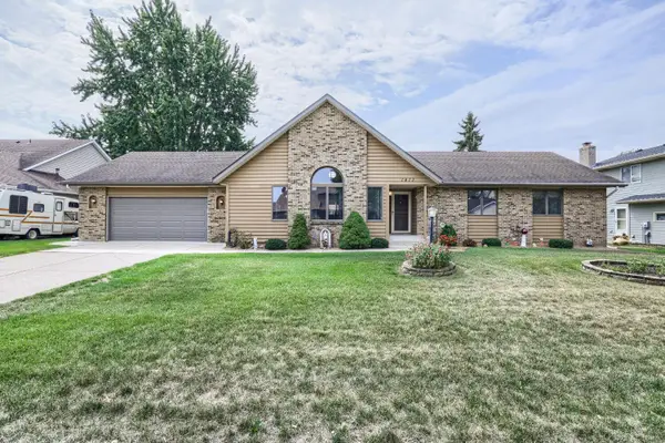 1411 Ridgewood Court, Hastings, MN 55033